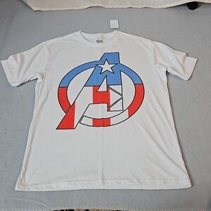 Marvel Avengers TShirt sz S  White Patriotic graphic NWT